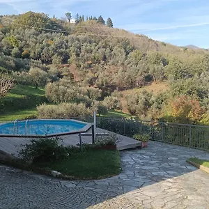 Casina In Pietra Ferienhaus
